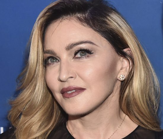 Почему сын Мадонны не хочет возвращаться к матери