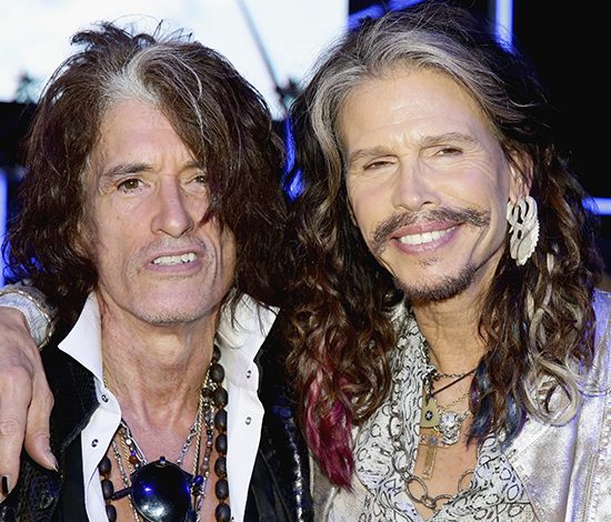 Гитарист Aerosmith экстренно госпитализирован