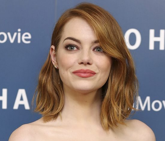 Эмма Стоун радикально изменила цвет волос