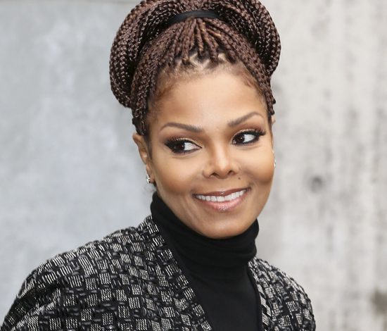 Джанет Джексон опровергла слухи о раке