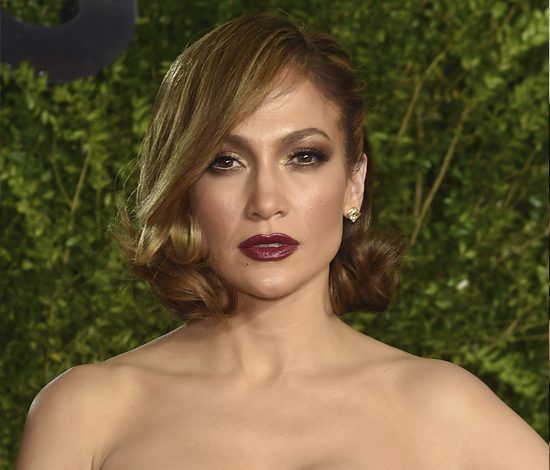 Дженнифер Лопес поделилась своими секретами красоты