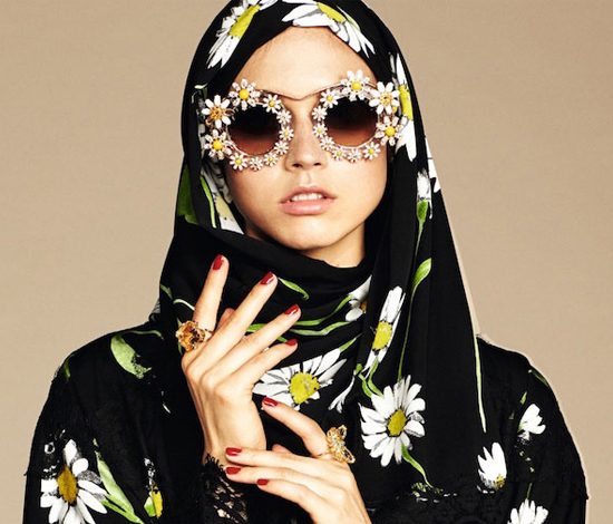 Dolce &amp; Gabbana представили коллекцию хиджабов и абайев