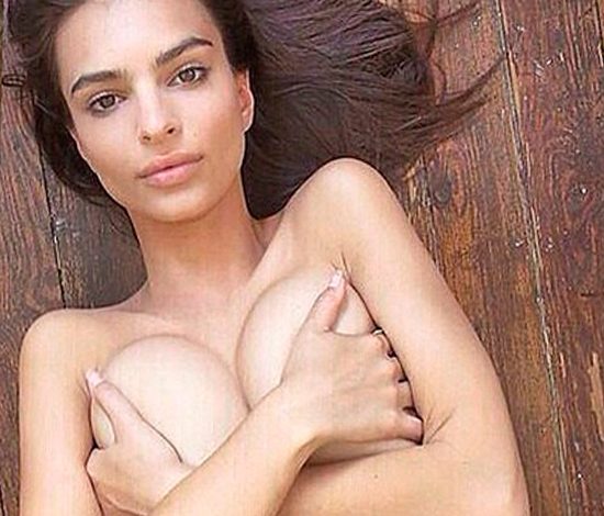 Самые откровенные фото звезд в Instagram за 2015 год