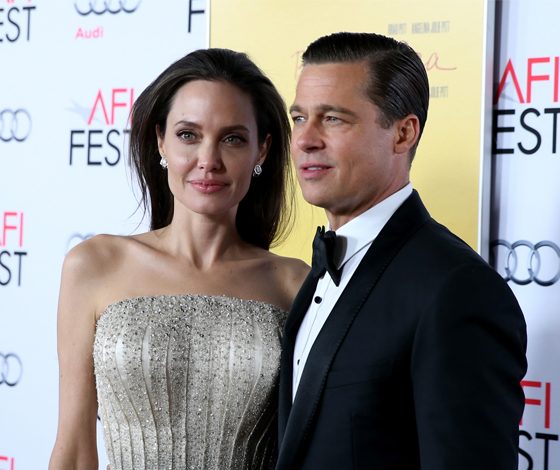 Сколько Анджелина Джоли и Брэд Питт тратят на отдыхе