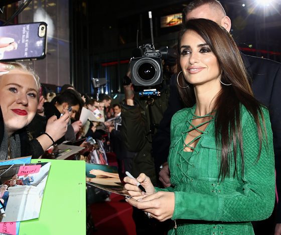 Пенелопа Крус изменила прическу