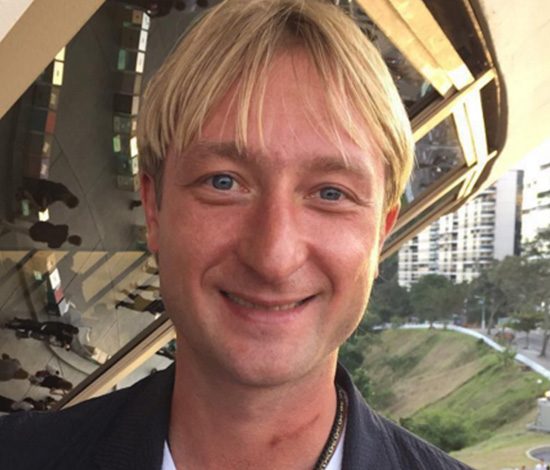 Евгений Плющенко показал старшего сына