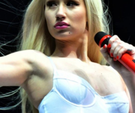 Игги Азалия сделала пластическую операцию