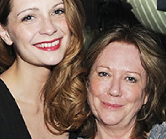 Почему Миша Бартон подала в суд на свою мать