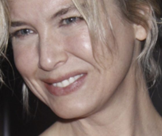 Рене Зеллвегер вернула свое настоящее лицо