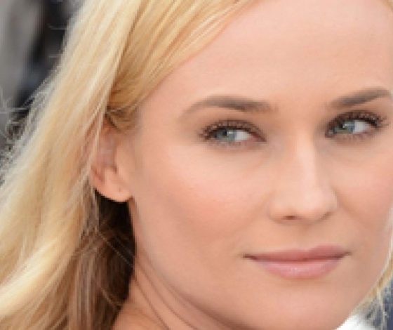 Диана Крюгер потрясла своим обнаженным телом