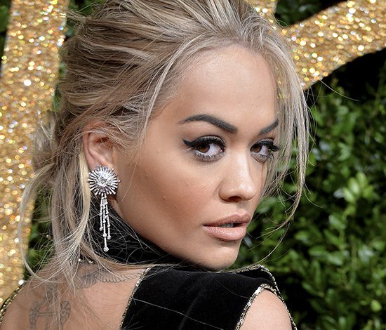 Рита Ора в бикини. Видно все!