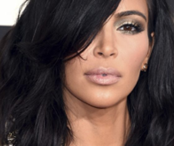 Первые фото округлившегося животика Ким Кардашьян