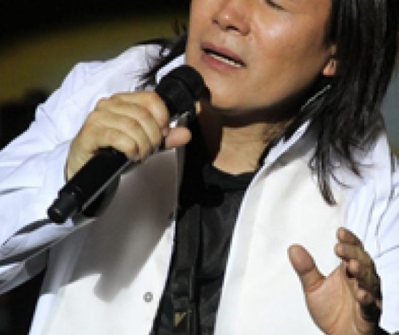 Умер бывший солист группы «А-Cтудио» Батырхан Шукенов