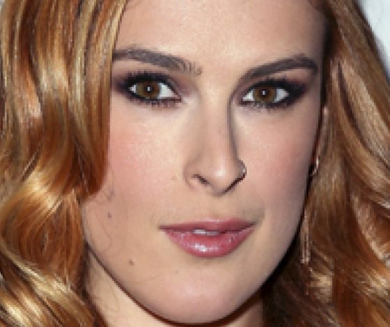 Новые фотографии в купальнике похудевшей Румер Уиллис