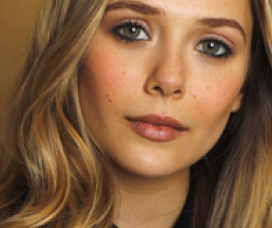 С кем роман у Элизабет Олсен