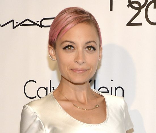 Николь Ричи сменила имидж