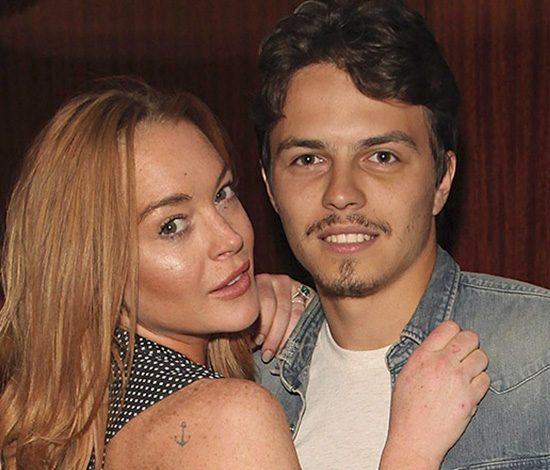 Линдси Лохан обвиняет жениха в измене