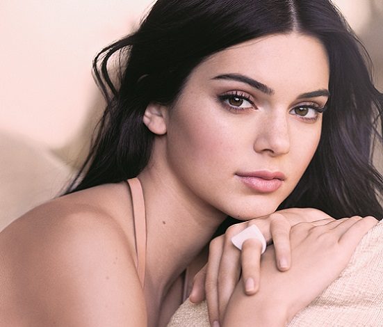 Бьюти-новинка: тональный кушон Estée Lauder