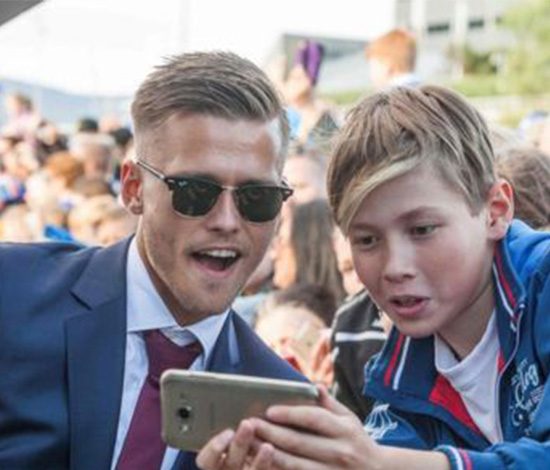 Национальные герои! Или как сборную Исландии встретили на родине