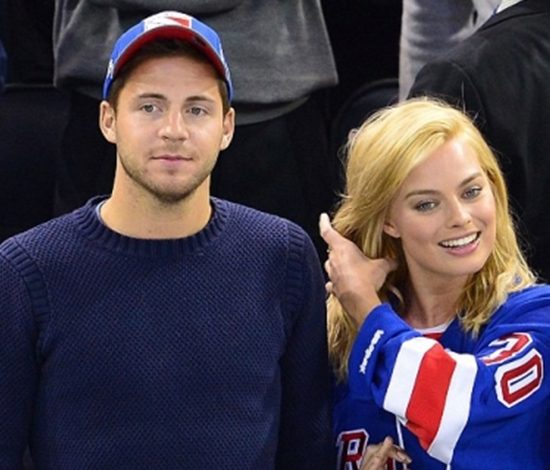 Как Марго Робби и ее бойфренд развлекаются на Гавайях?