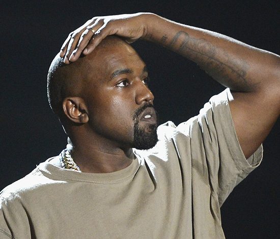 Не стоит покупать босоножки от Канье Уэста. Доказательства здесь!