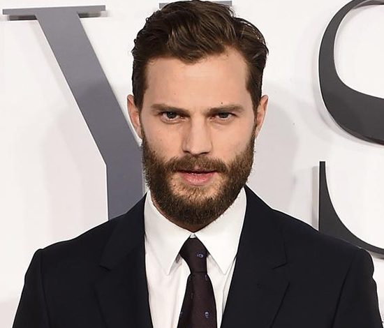 Джейми Дорнан снова разделся. На этот раз в сериале