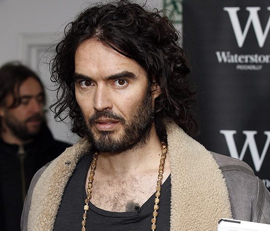 Рассел Бренд сделал предложение своей беременной девушке