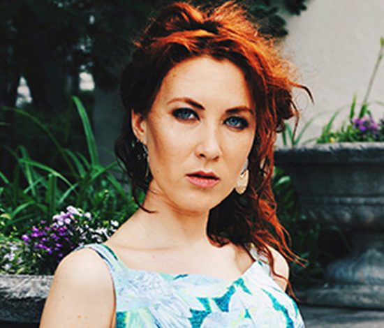 Новая звезда: актриса Вероника Тимофеева примеряет летние образы