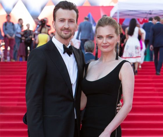 Кулецкая снова в форме через месяц после родов