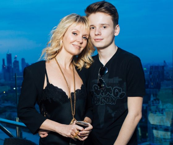 Валерия выглядит как старшая сестра своих детей! Смотри ФОТО!