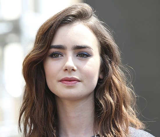 У Лили Коллинз новая прическа. Ты упадешь!