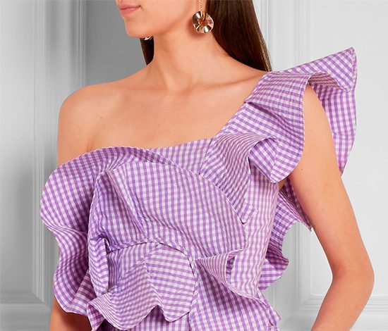 Топ-25 блузок с открытыми плечами