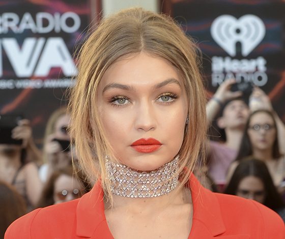 Пять сексуальных нарядов Джиджи Хадид