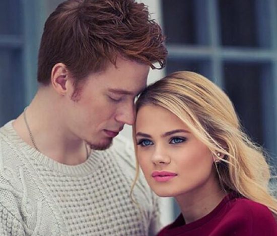 Никита Пресняков и Алена Краснова: как пара проводит время