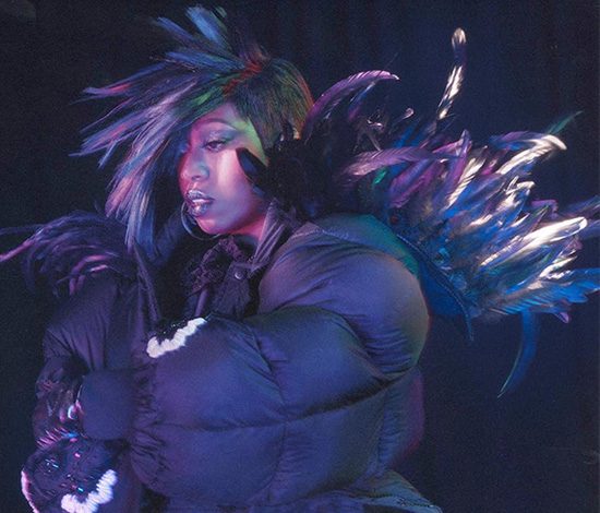 Мисси Эллиотт в Marc Jacobs с ног до головы