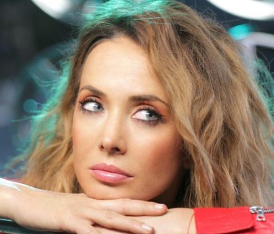 В Сети появились неизданные песни Жанны Фриске