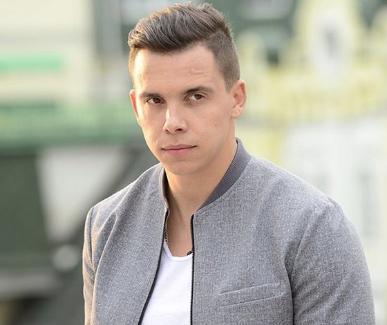 У Артема Пиндюры появилась девушка?