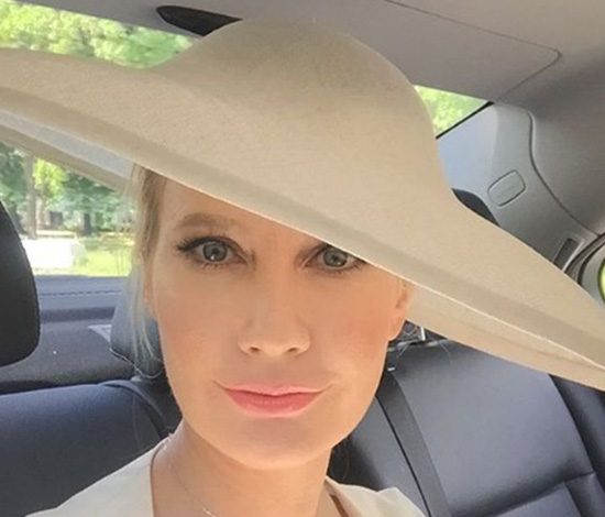 Елену Летучую обижают соседи