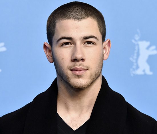 Ник Джонас представил ОЧЕНЬ откровенный клип