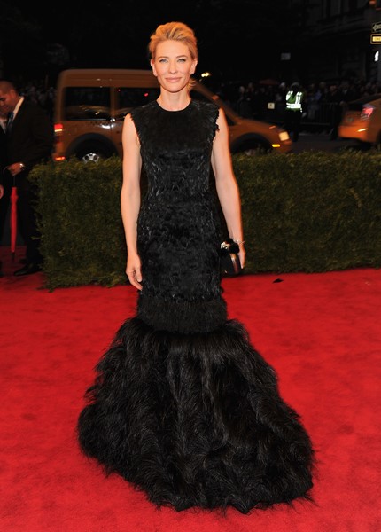 Кейт Бланшетт в платье Alexander McQueen — 2012 год