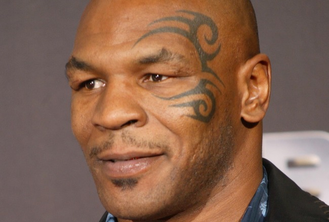 Легенда бокса Майк Тайсон (48) тоже не зря попал в наш список татуированных звезд. Убедитесь сами!