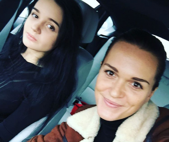 Певица Слава стала бабушкой