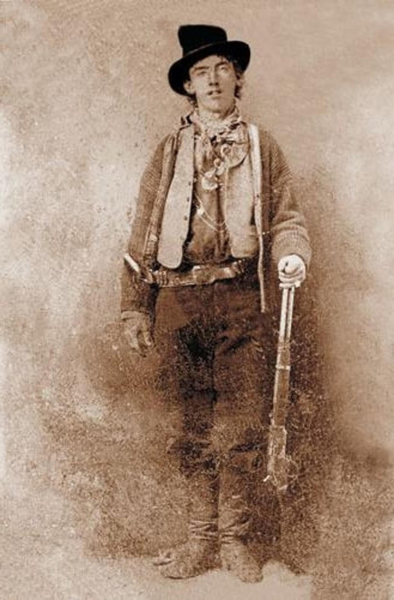 Билли Кид (Форт Самнер, Нью-Мексико) 1879-80. Автор неизвестен. Цена, $ 2,300,000