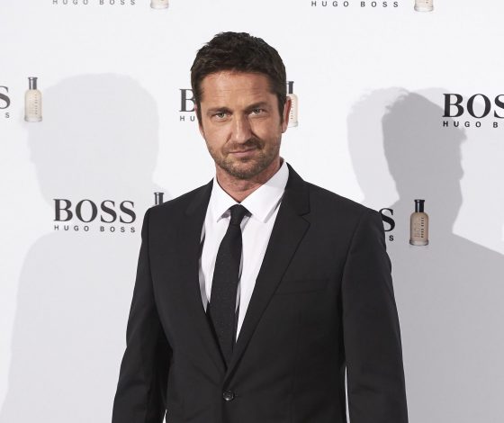 Джерарда Батлера заметили на свидании с 25-летней моделью