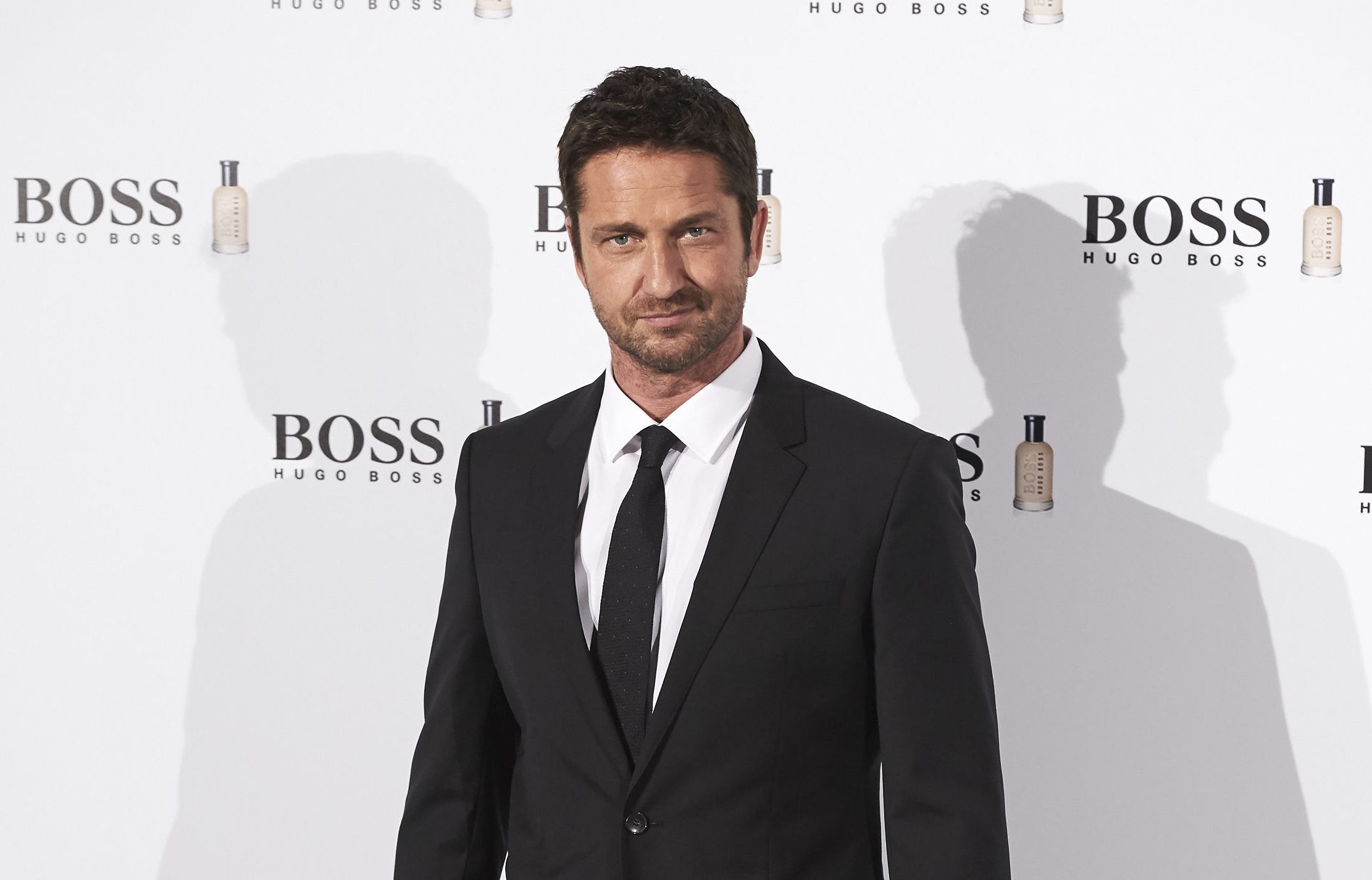 Gerard Butler spotted on a date with a 25-year-old model
