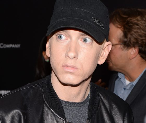 Эминем обматерил Трампа… вместе с толпой поклонников!