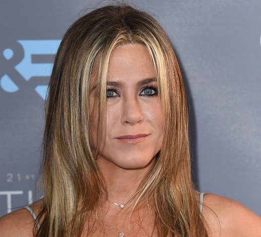 Дженнифер Энистон напала на ведущую! Что случилось?