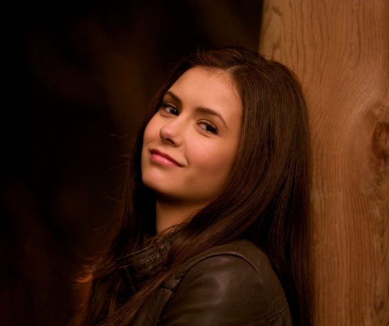 Нина Добрев возвращается в «Дневники вампира»