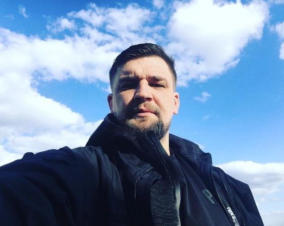 Навигатор заговорил голосом Басты!