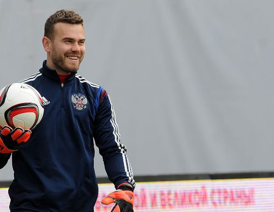 Хлороформмен ұйықтап жатқан порно көру Досының анасымен порно көру